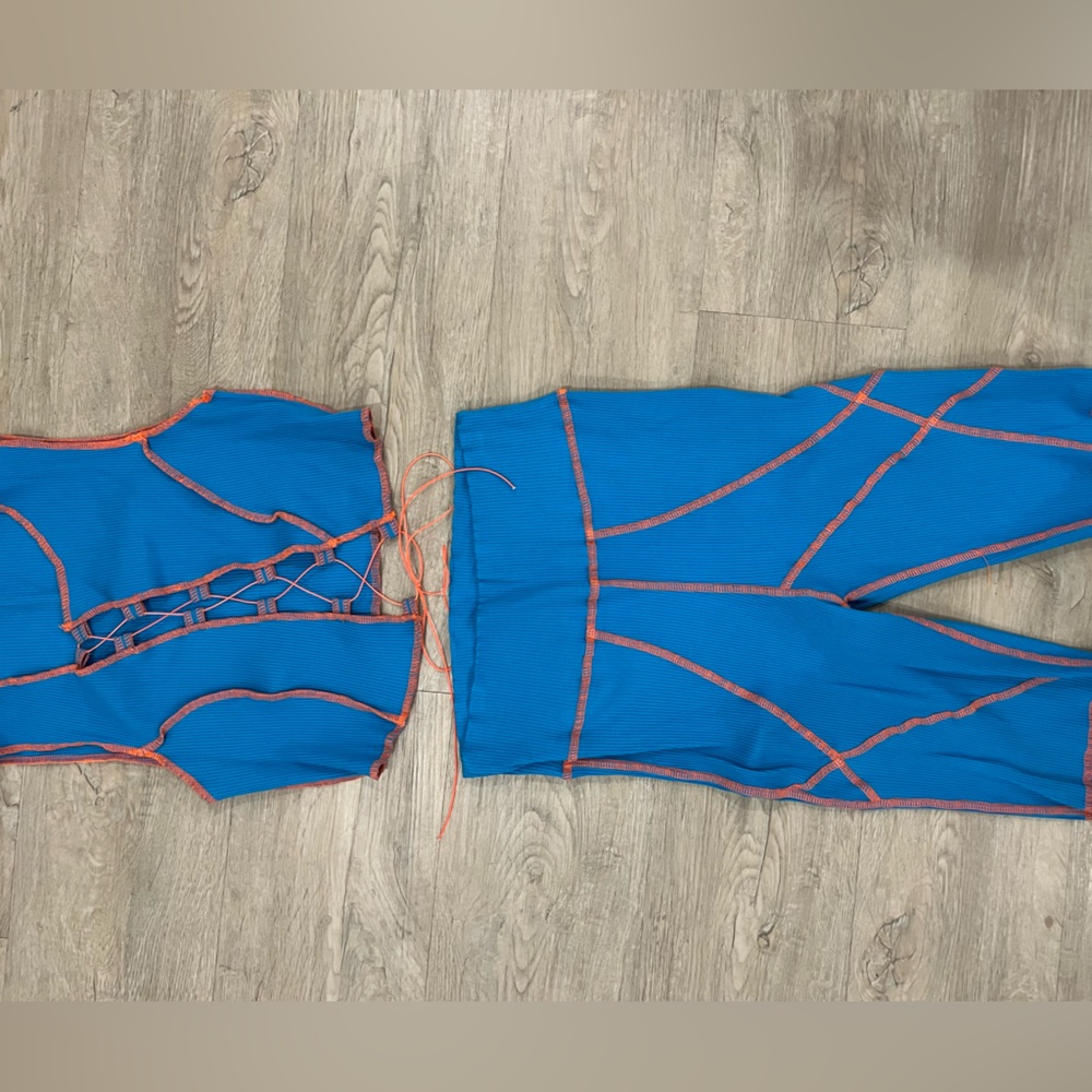 Two piece stretchy set with biker shorts